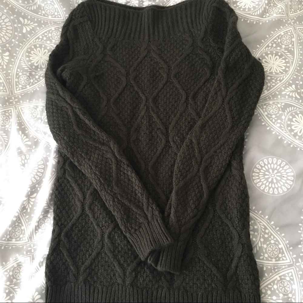 Dark Green/Gray sweater